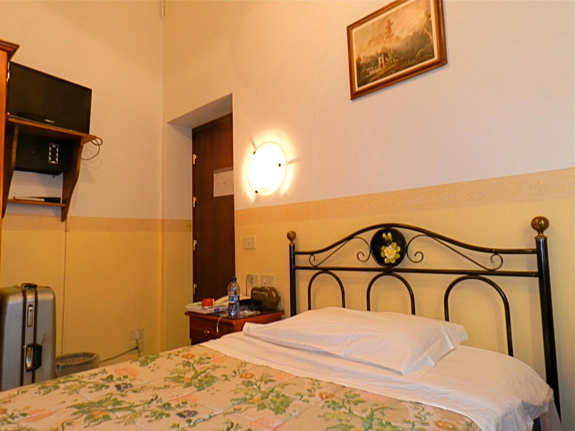 Hotel Desirèe Firenze Esterno foto